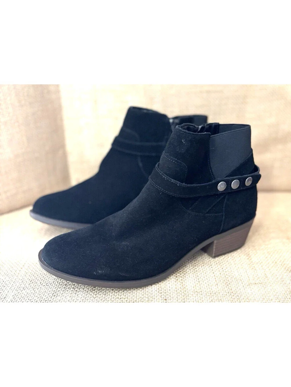 KENSIE Gemmy Women’s 10M Black Suede Booties Boots Leather